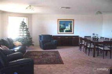 Property photo of 10 Finch Place Calala NSW 2340