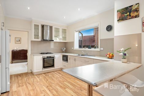 Property photo of 8 Fitzgerald Court Mooroolbark VIC 3138