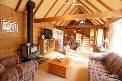 Property photo of 11 Poplar Crescent Emerald VIC 3782