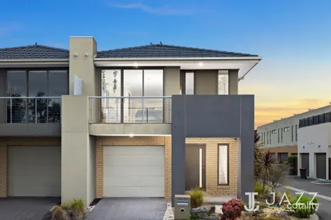 Property photo of 5 Redcape Lane Point Cook VIC 3030