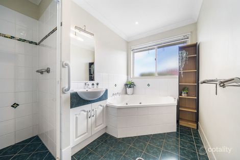 Property photo of 9 Jacaranda Court Westbrook QLD 4350