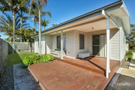 10 Edgeworth Ave, Kanahooka, NSW 2530