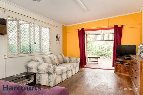 Property photo of 17 Windsor Place Deception Bay QLD 4508