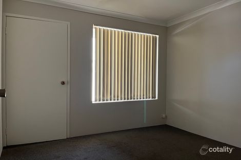 Property photo of 32 Sciano Avenue Success WA 6164
