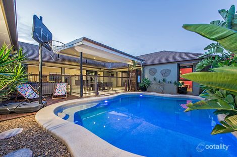 Property photo of 8 Torrens Crescent Wakerley QLD 4154