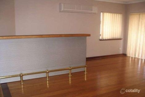 Property photo of 11 Tiarella Place Canning Vale WA 6155