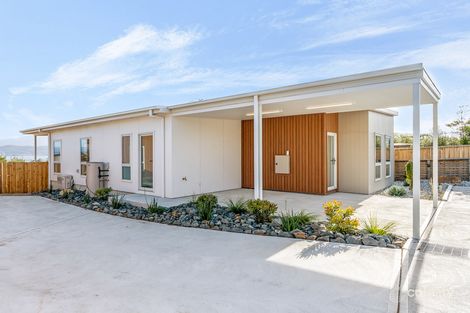 2/9 Marsh St, Opossum Bay, TAS 7023