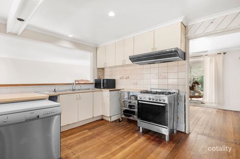 Property photo of 20 Redleap Avenue Mill Park VIC 3082