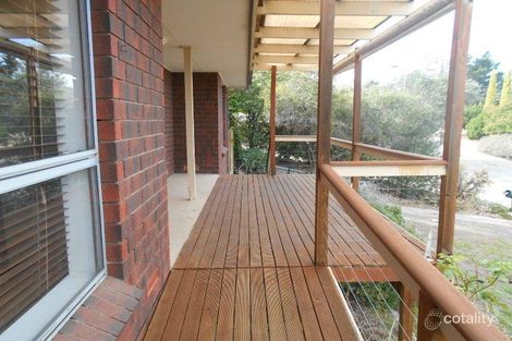 Property photo of 28 Coorabie Crescent Hallett Cove SA 5158
