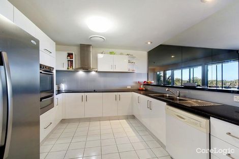 Property photo of 31/5101 St Andrews Terrace Hope Island QLD 4212