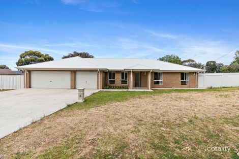Property photo of 13 Truskett Street Temora NSW 2666