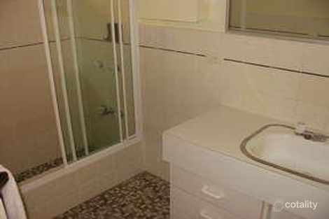 Property photo of 2/11 Surf Parade Broadbeach QLD 4218