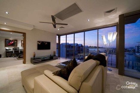 Property photo of 3/32 Treviso Mews Mandurah WA 6210