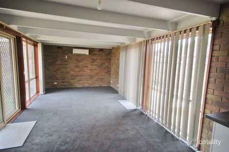 Property photo of 2/22 Alexander Street Cranbourne VIC 3977