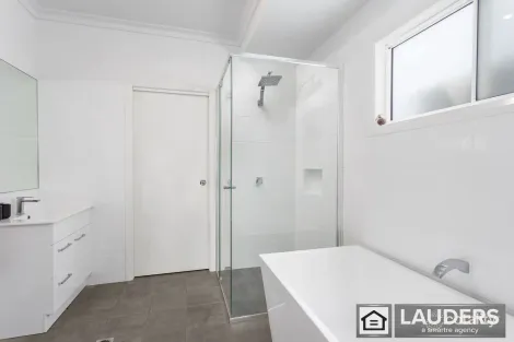Property photo of 9 Viewmont Way Old Bar NSW 2430