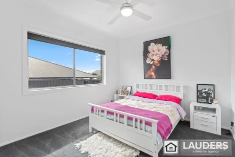 Property photo of 9 Viewmont Way Old Bar NSW 2430