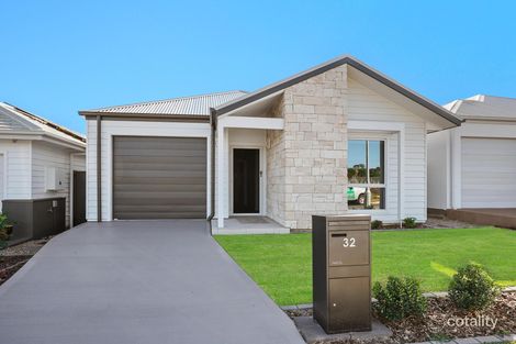 Property photo of 32 Cattarin Street Spring Farm NSW 2570