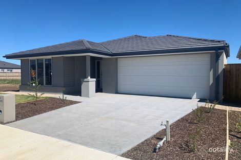 70 Dove Ave, Winter Valley, VIC 3358