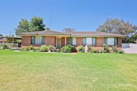 Property photo of 1 Antill Close Camden South NSW 2570