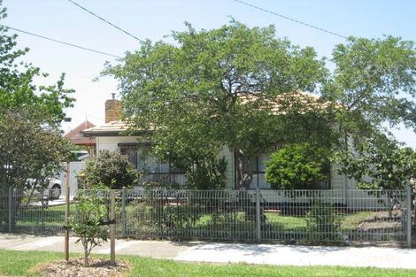 4 Euroa Ave, Sunshine North, VIC 3020