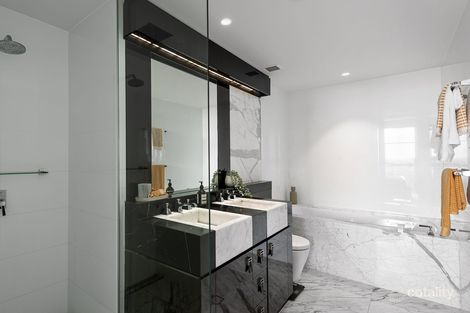 Property photo of 603/170 Dornoch Terrace Highgate Hill QLD 4101