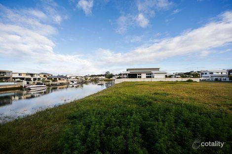 31 North Quay Dr, Biggera Waters, QLD 4216
