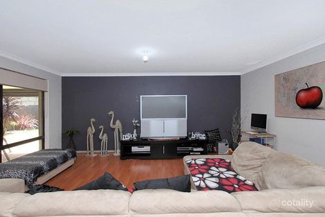 Property photo of 12 Berlin Drive Wanneroo WA 6065