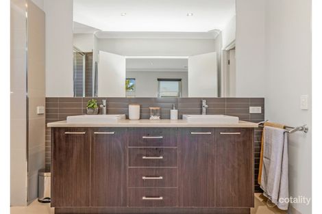 Property photo of 1 Norman Court Echuca VIC 3564