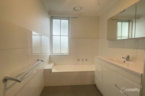 Property photo of 11/6 Balwyn Road Canterbury VIC 3126