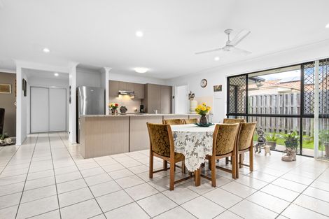 Property photo of 6 Pebbles Court Berrinba QLD 4117