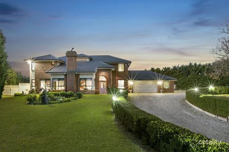 18-20 Hillsmeade Dr, Narre Warren South, VIC 3805