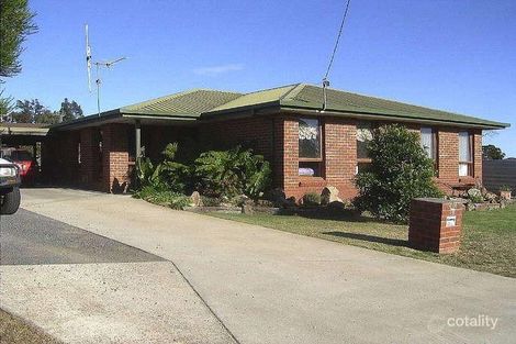 11 Barry St, Maryborough, VIC 3465