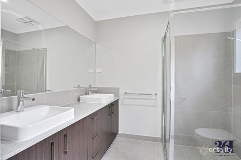 Property photo of 27 Morningside Drive Thornhill Park VIC 3335