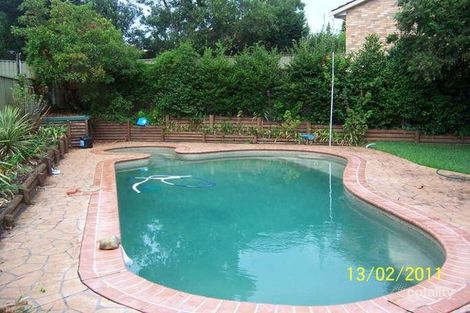 Property photo of 12 Maxwell Close Green Point NSW 2251