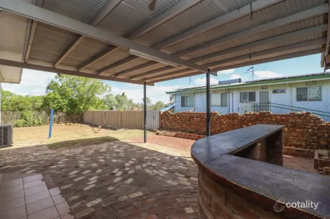 Property photo of 3 Sunflower Street Miles End QLD 4825