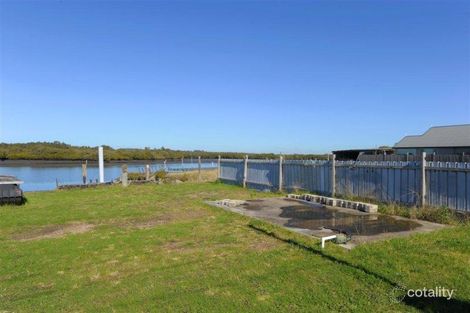 216 Lemon Tree Passage Rd, Salt Ash, NSW 2318