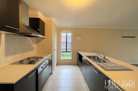 Property photo of 8 Akoona Way Wyndham Vale VIC 3024