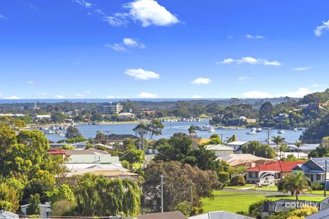 Property photo of 10 Uplands Avenue Lakes Entrance VIC 3909