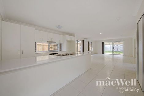 Property photo of 26 Sienna Circuit Yarrabilba QLD 4207