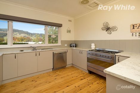 Property photo of 7 Banool Road Tallangatta VIC 3700