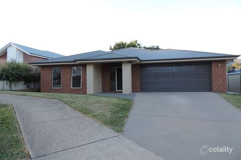 Property photo of 4 Three Peaks Rise Bright VIC 3741
