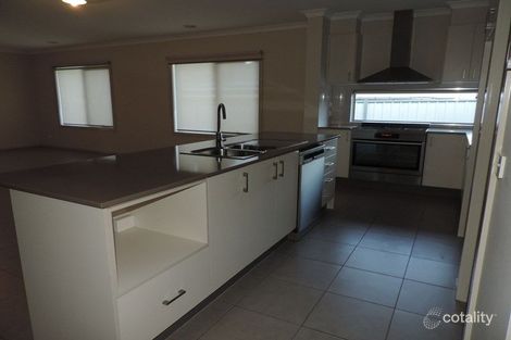 Property photo of 4 Three Peaks Rise Bright VIC 3741