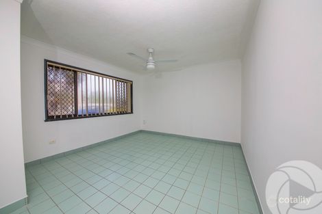 Property photo of 1/11 Brett Avenue Labrador QLD 4215