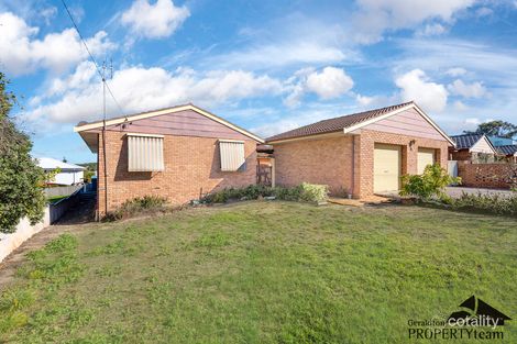 9 Sundew Ave, Port Denison, WA 6525