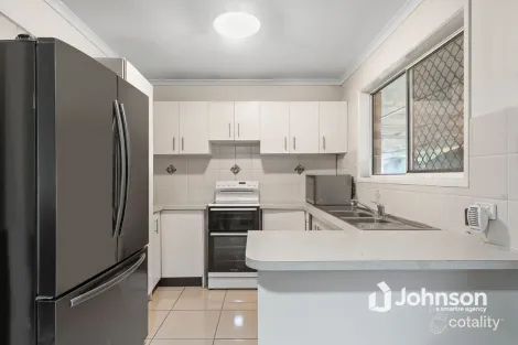 Property photo of 4 Warren Court Loganlea QLD 4131
