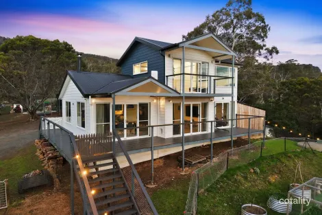 Property photo of 120 Kathleen Drive Old Beach TAS 7017