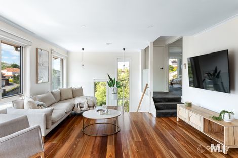 1/4 Weyburn Pl, Avondale Heights, VIC 3034