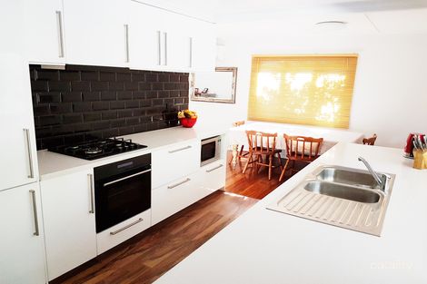 Property photo of 5 Pylara Crescent Ferny Hills QLD 4055