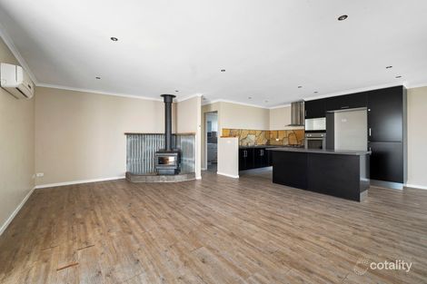 Property photo of 43 Capes Road Lakes Entrance VIC 3909