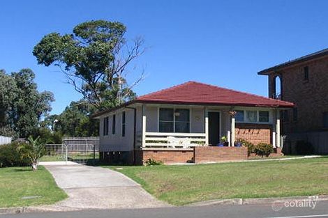 27 Madigan Bvd, Mount Warrigal, NSW 2528